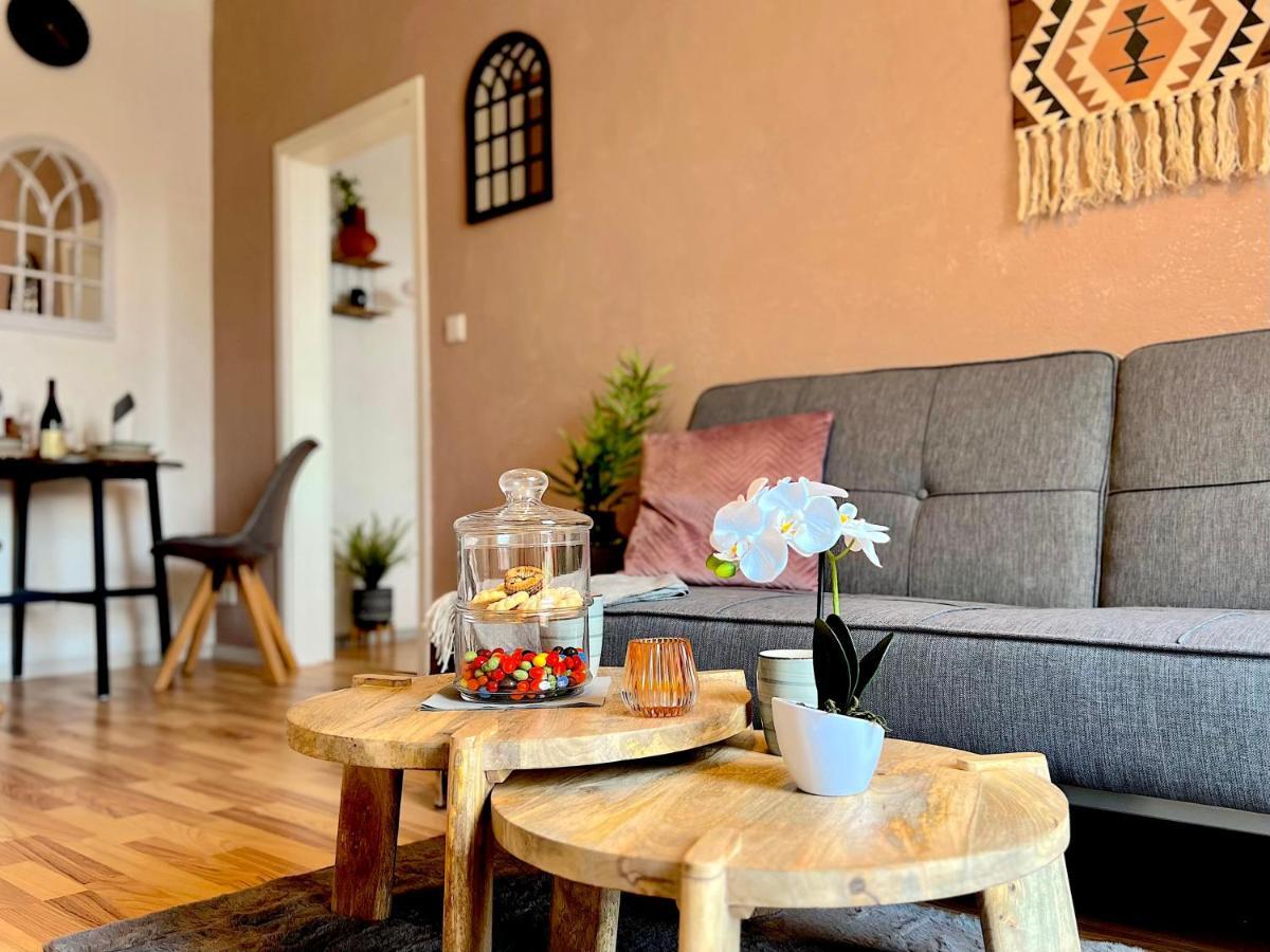 Elbling Apartment Mit Terrasse - Netflix - Parkplatz - Weinbergblick Meissen Extérieur photo