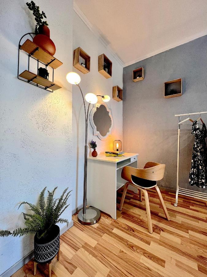 Elbling Apartment Mit Terrasse - Netflix - Parkplatz - Weinbergblick Meissen Extérieur photo